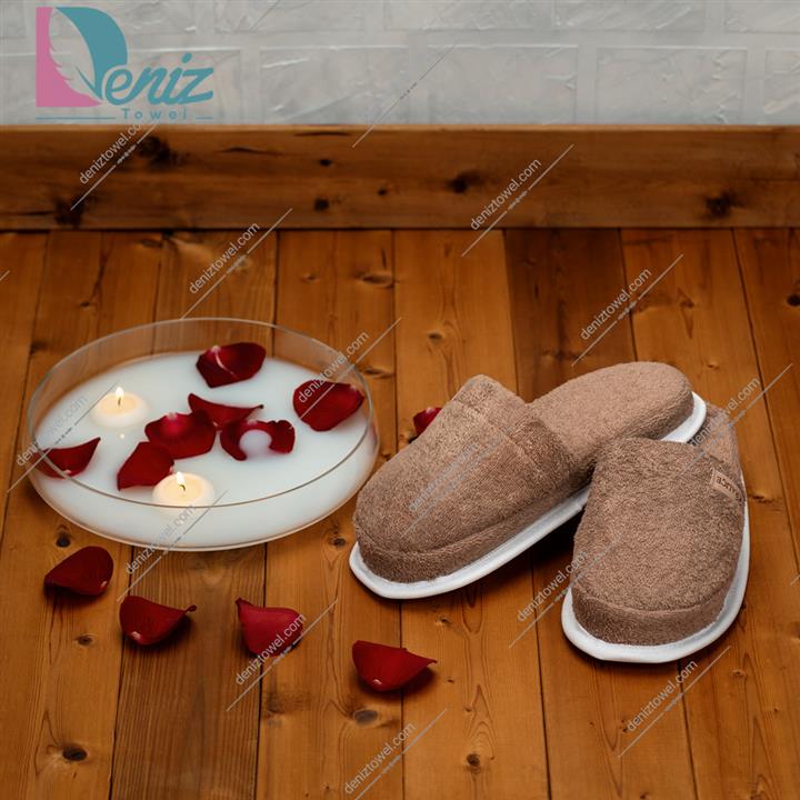 دمپایی حوله ای طرح کرالیچ رنگ نسکافه ای